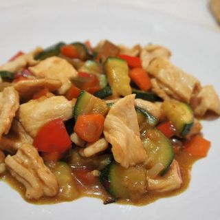 Pollo con anacardi