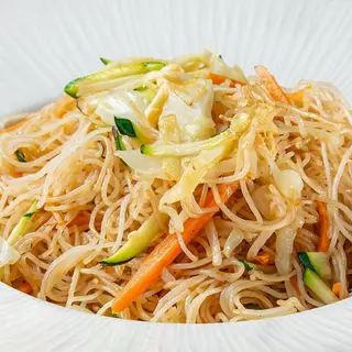 Spaghetti di riso con verdure