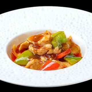 Pollo in salsa piccante