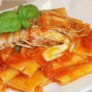Paccheri con sugo di panocchie