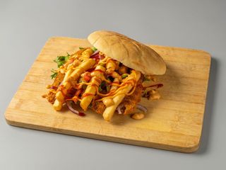 Special Chicken Strips Burger