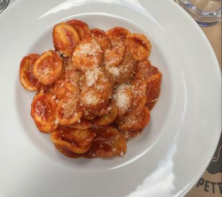 Orecchiette fresche al sugo con polpette