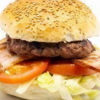 Panino con hamburger di vitello e bacon