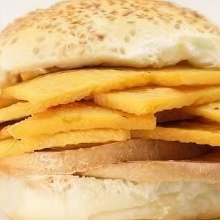 Panino con panelle e montana