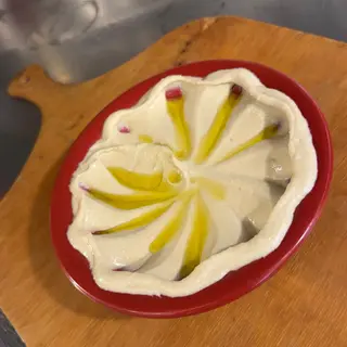Piatto hummus