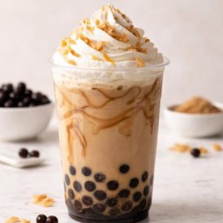 32. Caffè shakerato con latte freddo
