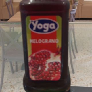 succo di frutta yoga melograno