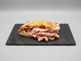 1 Mortadella artigian quality Mambelli