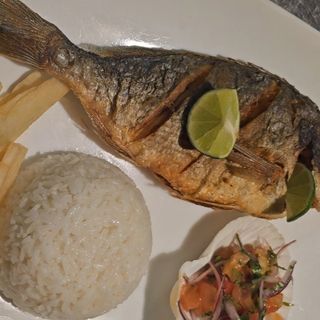 Pescado frito