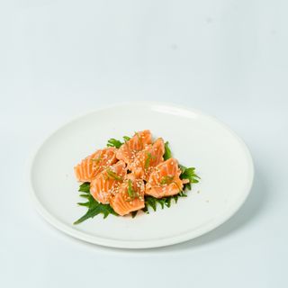 Salmone tataki