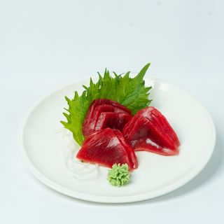 Maguro sashimi