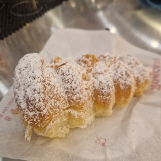 Cannolo alla crema