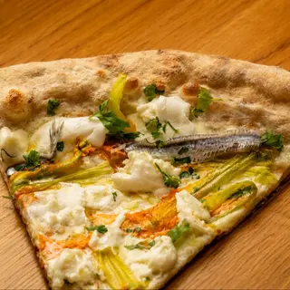Fiori di zucca e alici