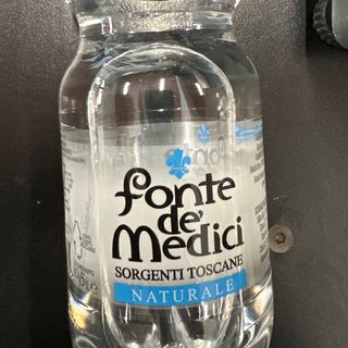 Bottiglietta piccola acqua naturale
