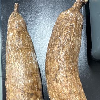 1 kg Yuca / manioca