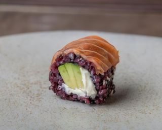 143 Phila venere roll