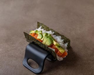 92 Temakizushi di salmone avocado
