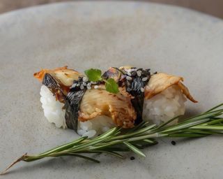 61 Nigiri unagi - 2 pezzi