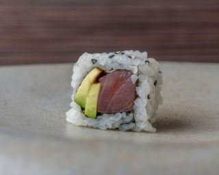 101 Tonno uramaki - 4 pezzi