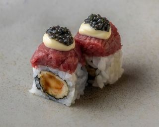 122 Beef caviale roll - 4 pezzi