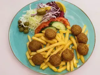 Piatto falafel menù