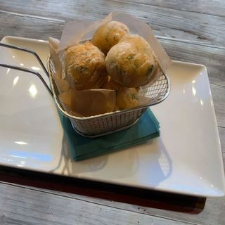 Frittelle con alghe di mare