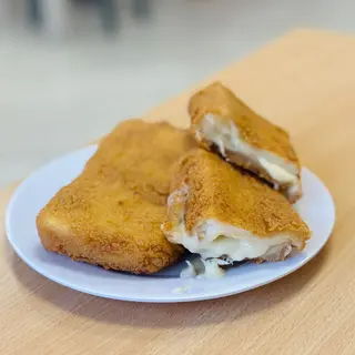 Mozzarella in carrozza