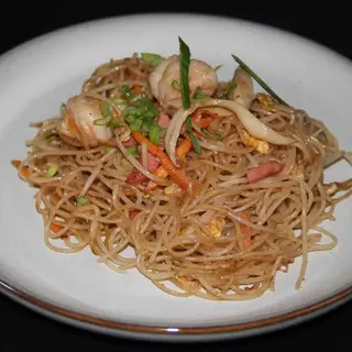 253 SPAGHETTI DI RISO CON FRUTTI DI MARE