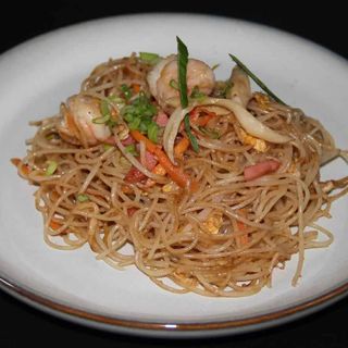 253 SPAGHETTI DI RISO CON FRUTTI DI MARE
