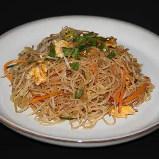 252 SPAGHETTI DI RISO CON VERDURE