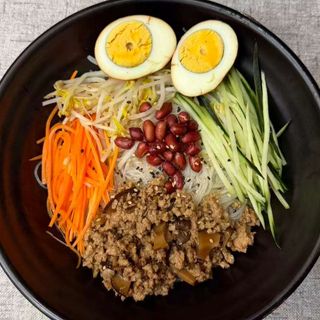 260 PASTASCIUTTA DI SOIA CON CARNE E VERDURE