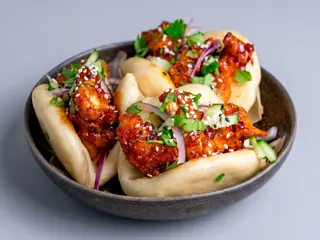 52. Guabao chicken 2 pezzi