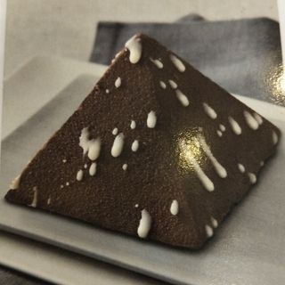 Piramide Al cioccolato
