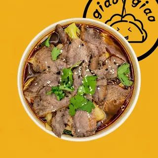 67. Udon con manzo piccante