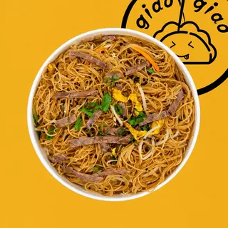 58. Spaghetti di riso con manzo