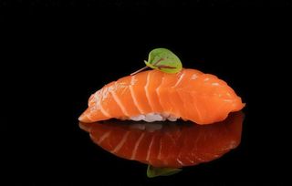 300 Nigiri sake - 2 pezzi