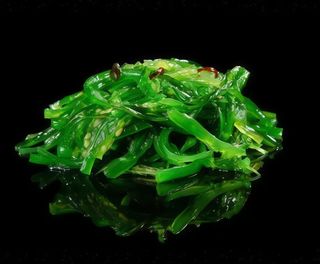 112 Goma wakame