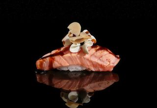 314 Nigiri sake mandorle - 2 pezzi