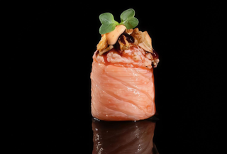 341 Gunkan sake flambe spicy - 1 pezzo