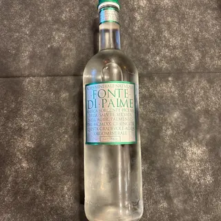 Acqua naturale