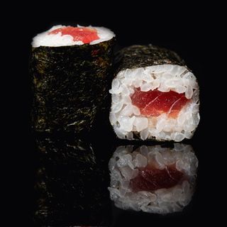 123.Hosomaki al Tonno