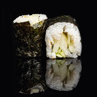 126.Hosomaki cetriolo