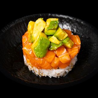 36.Sake avocado tartar