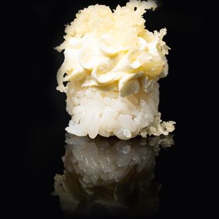 61.Gio snow ball
