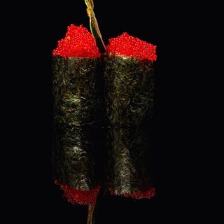 65.Gunkan tobiko