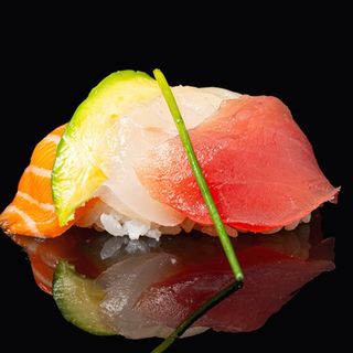 79.Chirashi mix