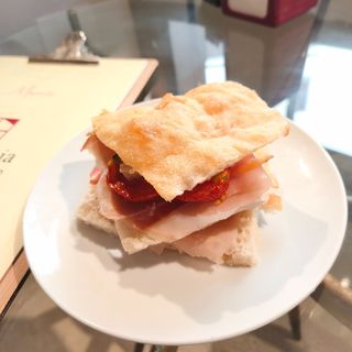 Pizza farcita