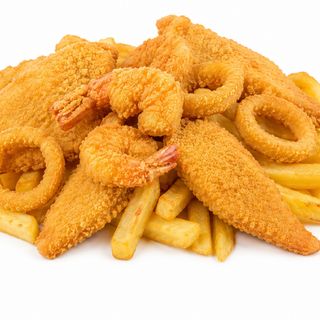 Frittura di pesce impanato con patate