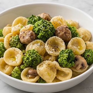 Orecchiette broccoli e salsiccia