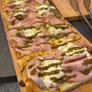 Mortadella e pistacchio teglia